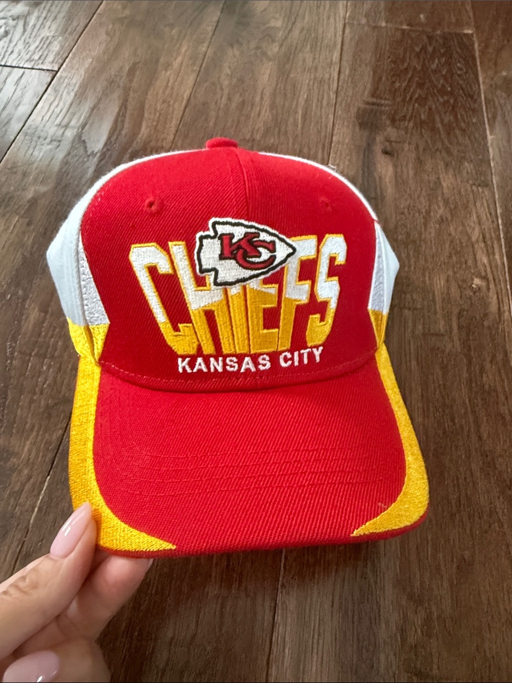 Mitchell & Ness Kansas City Chiefs Red, Gold & White Kids Cap